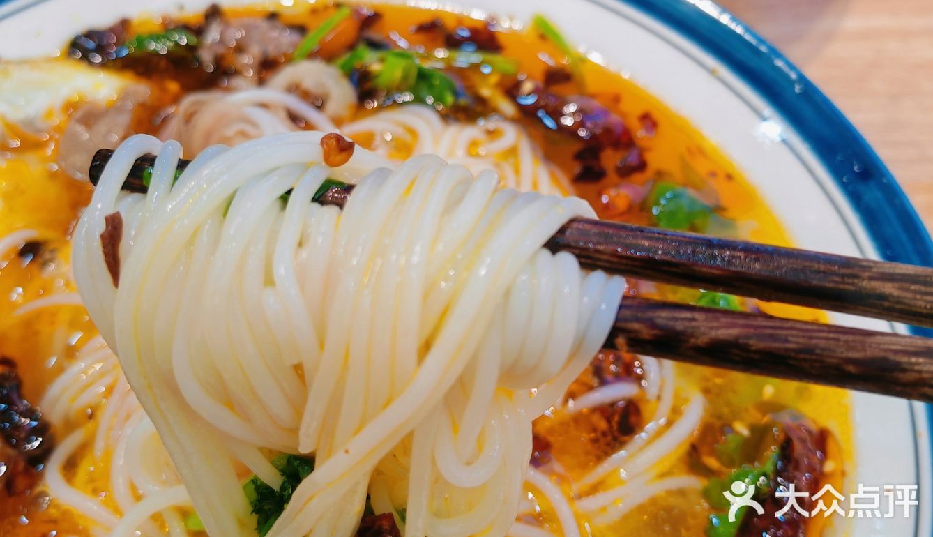 深圳莲塘！这家羊肉粉贵州人都说绝了！