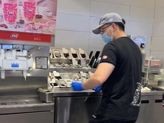-DQ·蛋糕·冰淇淋(湖景东路店)