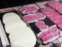 -虾弄弄海派小龙虾·牛羊蝎子火锅