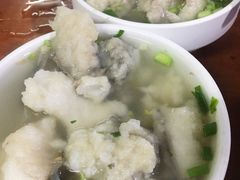 白鲨鱼汤-江南红鱼汤(洋中花园店)