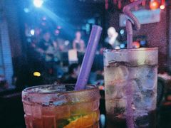 -江湖酒吧