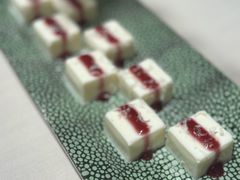 -珈境湖畔餐厅·湖北菜·江浙菜•樱花季(西北湖店)