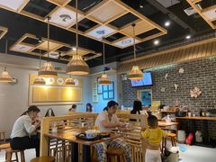 大堂-罗罐中米粉(人信汇店)