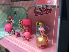 -泡泡玛特POPMART(崇文门国瑞城店)