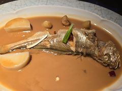 -新荣记(BFC外滩金融中心店)