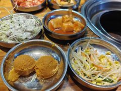 -韩国明洞碳烤肉(常平店)