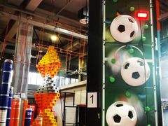 -嗨翻Hi-Fun竞技主题乐园·蹦床亲子生日轰趴(国光1937店)