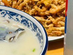 -雪湖煜辰鱼头老店(雪野湖店)