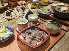 -本源食集 日式烧肉·炉端烧(东海缤纷店)