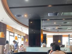 -必胜客(机场路店)