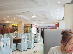 -今鲜源酒店·海鲜锅贴青岛菜(新湛路店)