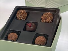 -潮一不贰·法式甜品·生日蛋糕·西式简餐(外滩店)