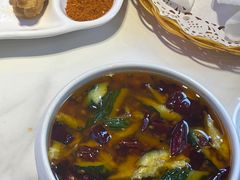 -何师傅美蛙鱼头(汉街店)