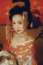 点击看大图 -持熹光年写真体验馆