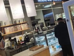 -焙丽拾光(麦凯乐直营店)