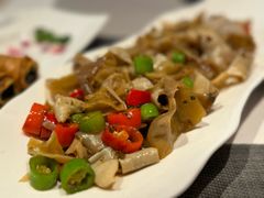 湖南椒炒白脆耳-若蘭慈·无国界素食料理(欢乐海岸店)