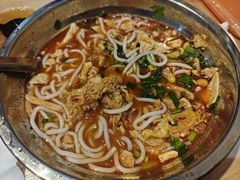 -柳州肥姨妈大骨螺蛳粉(沙河店)