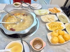 -光头药膳鸡(莱茵小镇店)