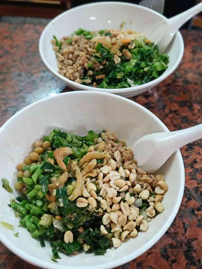 河婆擂茶-"第一次吃擂茶,味道还不错,感觉像杂菜汤饭.