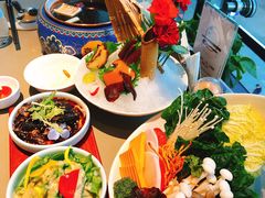 -享月汤皇·海鲜小火锅·聚会(曲江创意谷店)