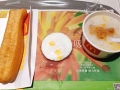 麦当劳早餐-麦当劳(杭州东站高铁店)