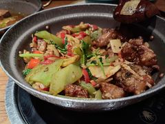 馋嘴牛蛙-吃饭皇帝大(合生汇店)
