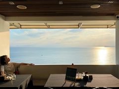 -蜜悦·波西塔诺悬崖海景餐厅