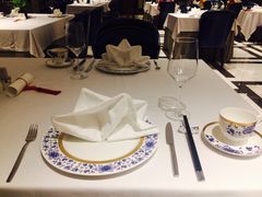 店内布置-Yan Ting 宴庭中餐厅(上海静安瑞吉酒店)