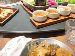 -蘸小院铁锅炖·蘸酱菜·东北菜(怀远门店)