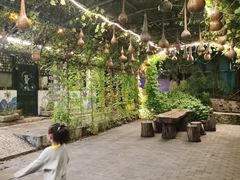 -百里峡七彩艺术小镇