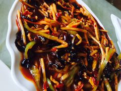 鱼香肉丝-青岛锅贴(四流中路店)