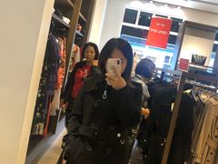 -伦敦比斯特购物村