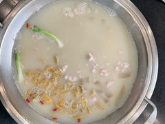 -老来福·非遗酸汤兔(凯旋路店)
