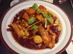 -辣尚瘾·烤鱼·新川菜(牡丹园直营店)