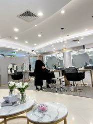 -八佰伴8008星级形象店