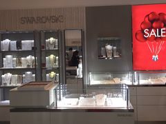 -东荟城名店仓