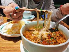 招牌小锅米线-一坐一忘云南菜(嘉里中心店)