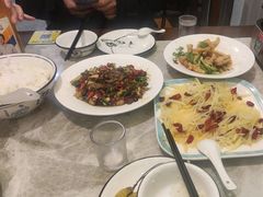 -俺家厨子土菜馆