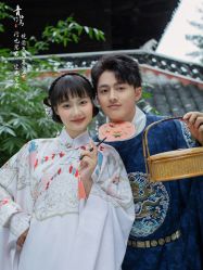 -花田映像婚纱摄影(龙岗店)