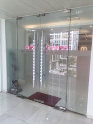 门面-咪咪比基尼脱毛专业店