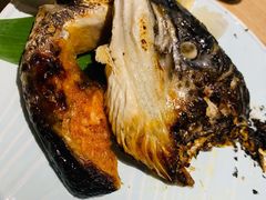 鹽烤三文魚頭-隐泉之语日式料理(王府中环店)