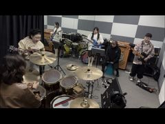 -COCO  BOMB国际流行音乐(爱琴海校区)