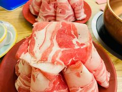 -洞庭洲·防空洞火锅·铜锅涮肉·烧烤(新百广场店)