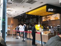 -麦当劳(中二横路店)