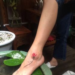 脚踝-游刃刺青TATTOO纹身工作室