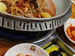 -喇喇排骨火锅·传统韩式脊骨汤(望京西园总店)