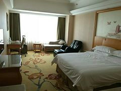 -亚洲国际大酒店