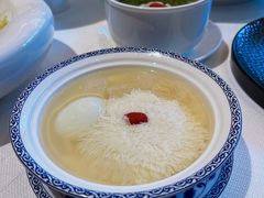 雪绒豆腐炖鸽蛋-扬州香格里拉·香宫中餐厅