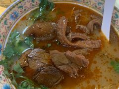 -金杨拉面王小吃面馆·牛三宝面·红烧牛肉粉