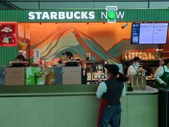 -星巴克(上海虹桥站2A检票口)